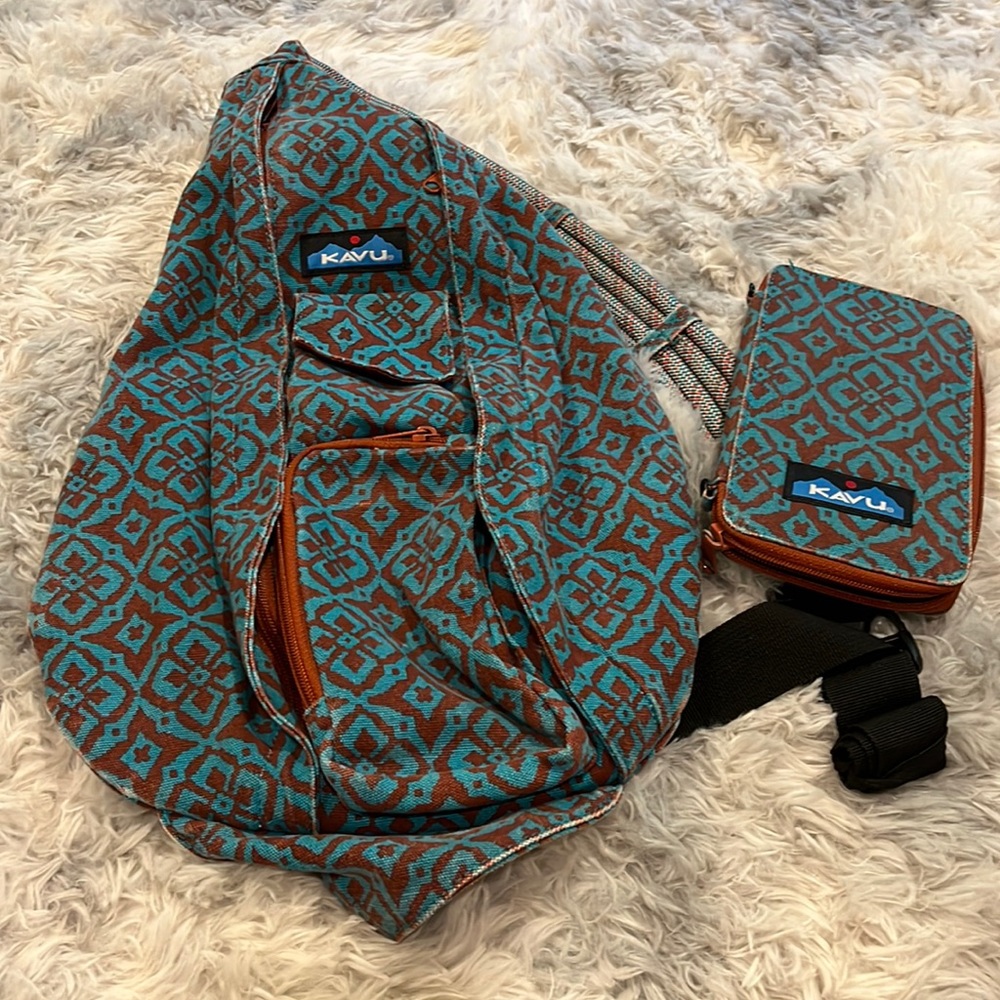 KAVU Crossbody and Matching Wallet